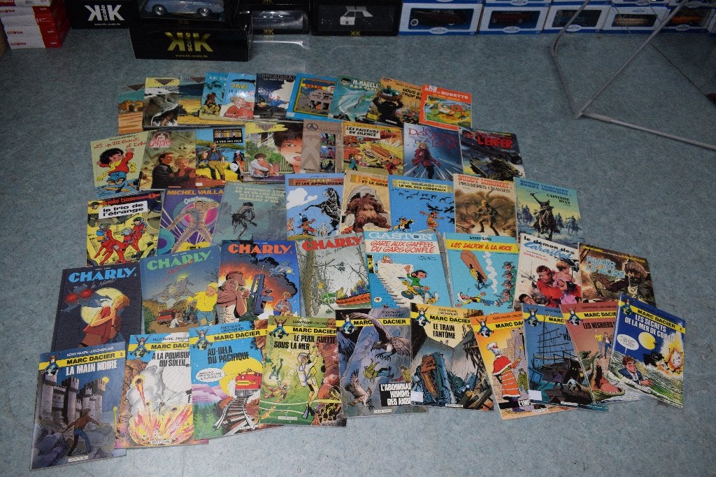 lot de 44 anciennes BD bandes dessinées brocante, Livres, Enlèvement, Utilisé
