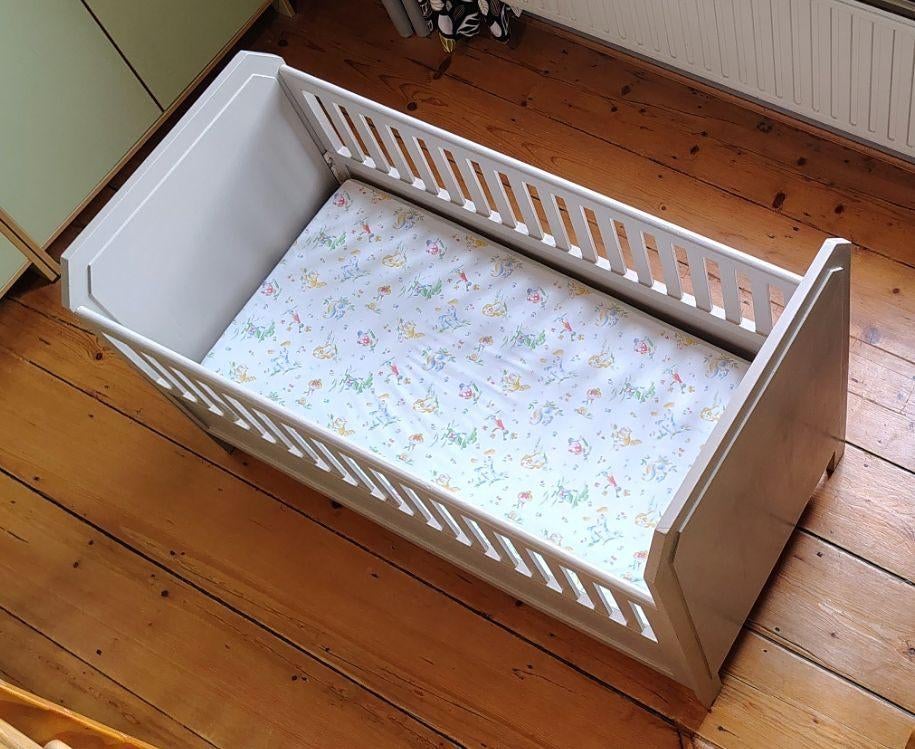 houten kinderbedje (L135 x B 68 x H 97) met matras, Ophalen, Gebruikt, Minder dan 140 cm, Matras