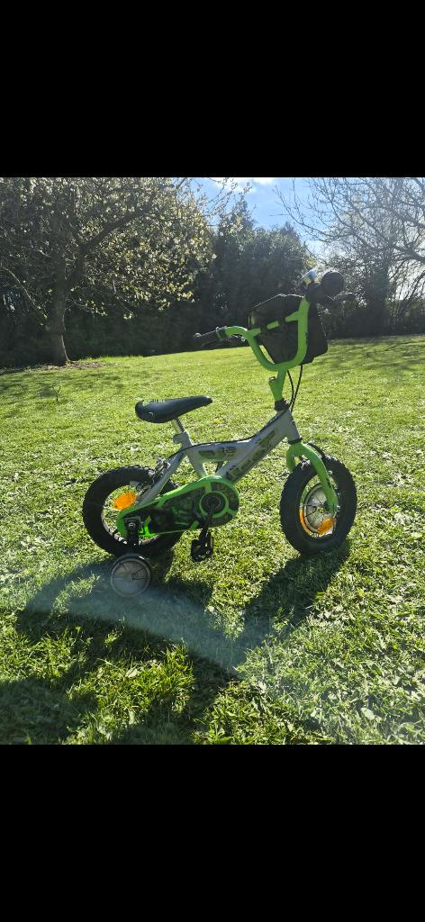 Vélo 12 pouces buzz, Stabilisateurs, Broze, Enlèvement, Utilisé