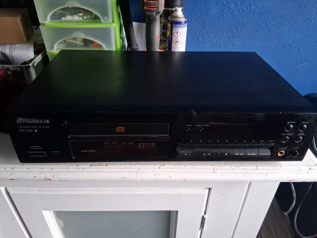 Pioneer cdspeler, Enlèvement