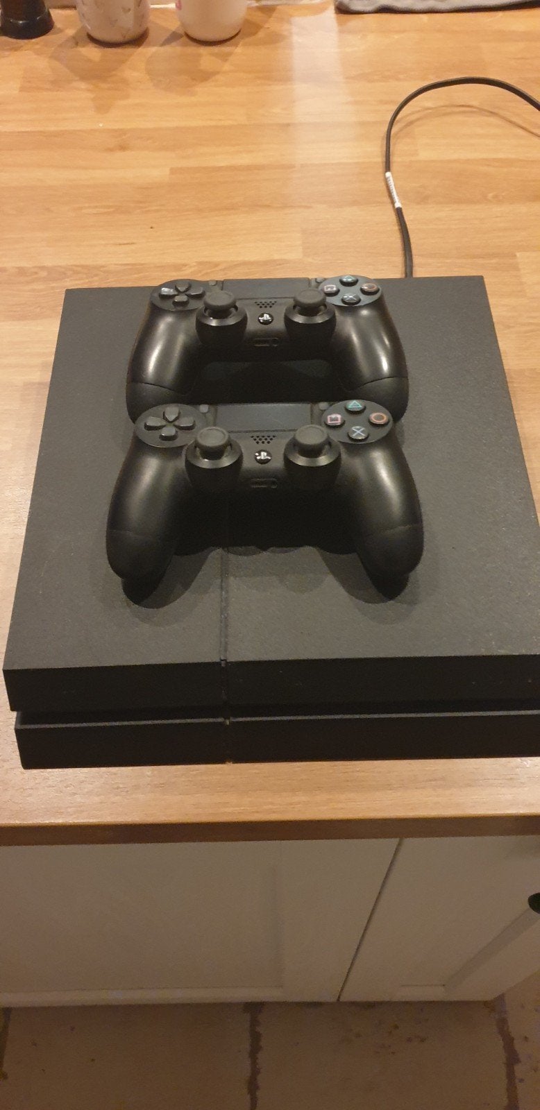 PS4 500gb met 2 controllers + diverse spellen, Ophalen, Met 2 controllers, Original, 500 GB