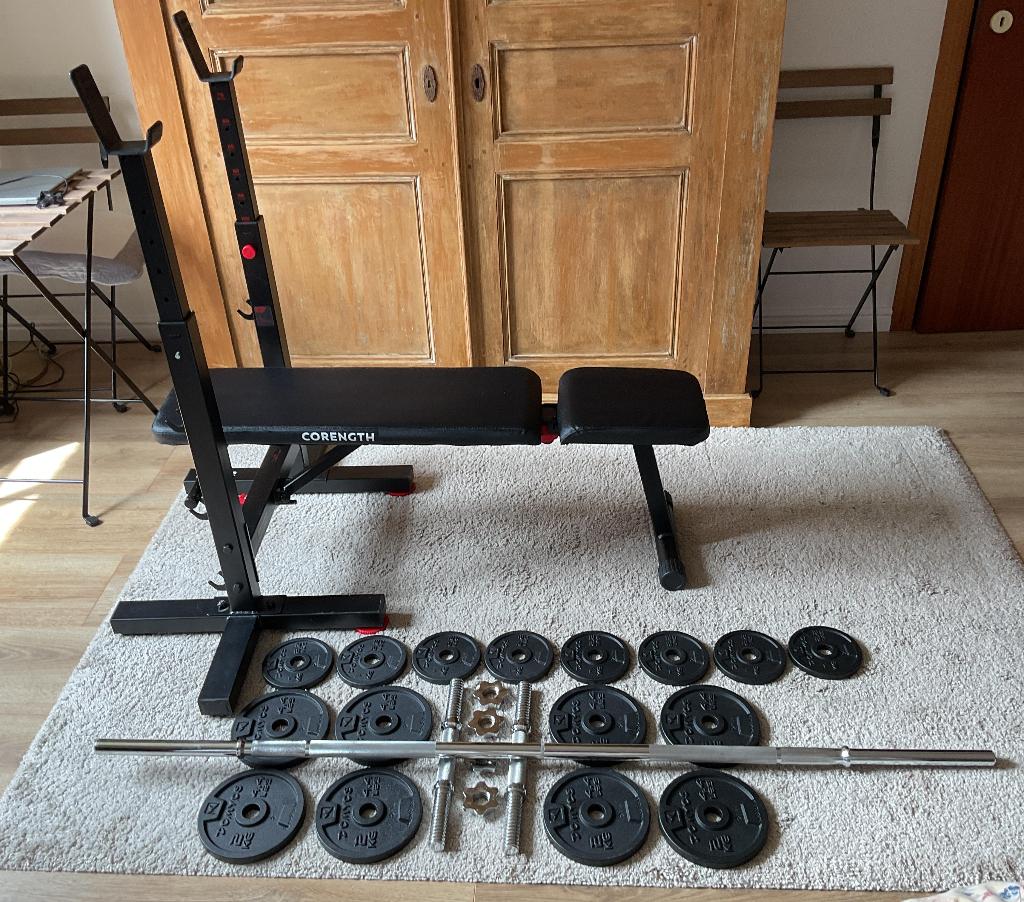 Corength bank + 36 kg + transport, Sport en Fitness, Fitnessmaterialen, Ophalen of Verzenden, Gebruikt, Benen, Fitnessbank