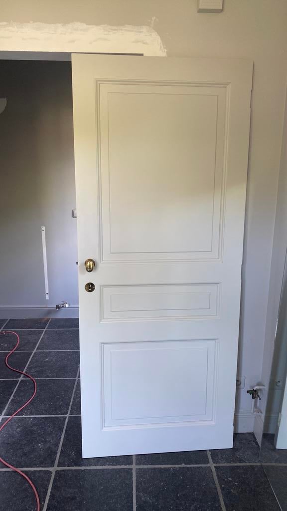 Degelijke vol mdf schilderdeur, Doe-het-zelf en Bouw, Deuren en Vliegenramen, Ophalen, Zo goed als nieuw