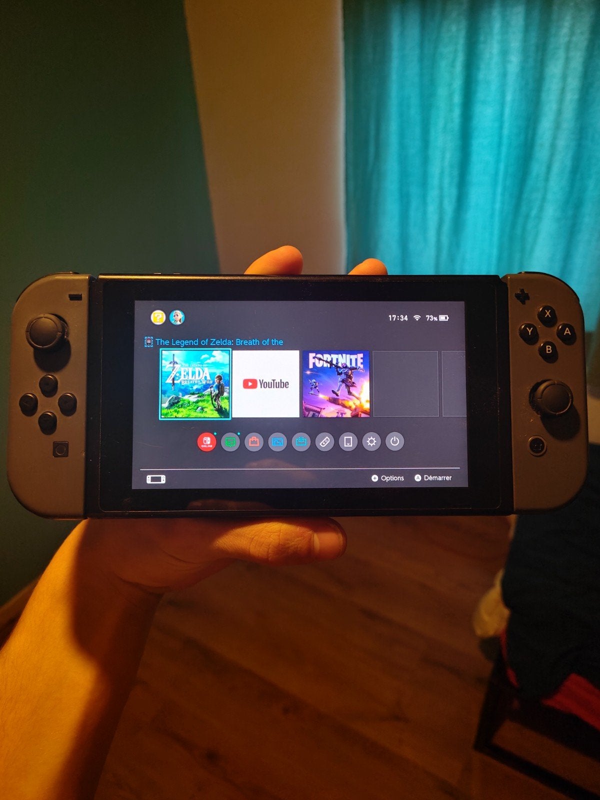 Nintendo switch 1 en bonne état, Games en Spelcomputers, Spelcomputers | Nintendo Switch