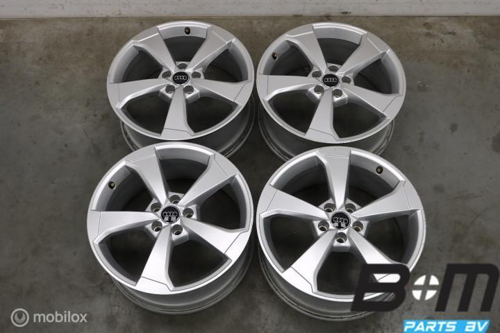 ORIGINEEL! 19 inch S-Line velgen Audi A3 8Y 8V! 8V0601025CE, Auto-onderdelen, 19 inch, Gebruikt, Velg(en), Personenwagen