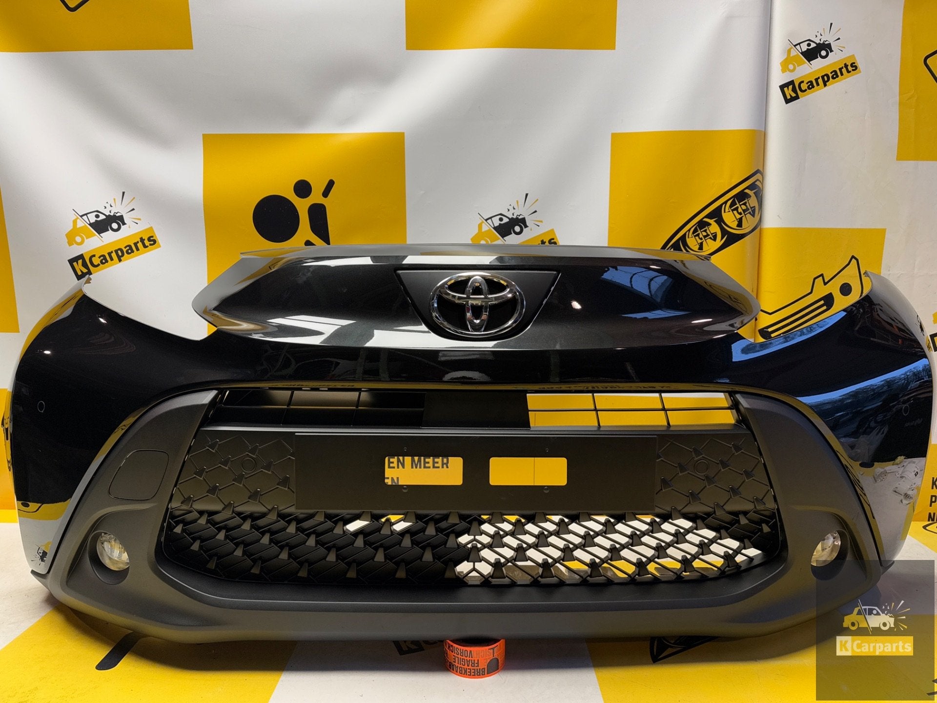Toyota Aygo Avec PDC, Info@fabrikant.eu, Fabrikant BV, Pare-chocs, Fabrikantstraat 1
1000 AA  Amsterdam, NL