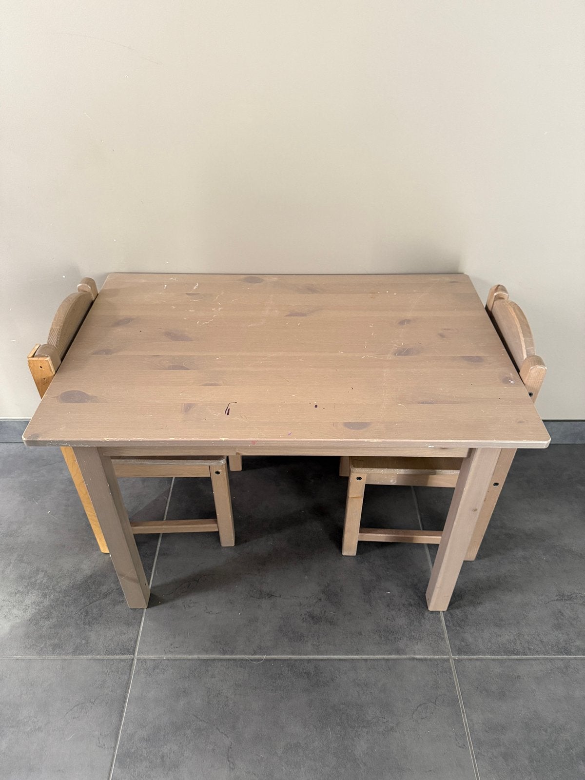 Kindertafel, Kinderen en Baby's, Ophalen, Gebruikt
