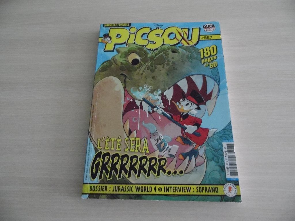 PICSOU MAGAZINE N°587, Enlèvement ou Envoi, Comme neuf, WALT DISNEY, Une BD