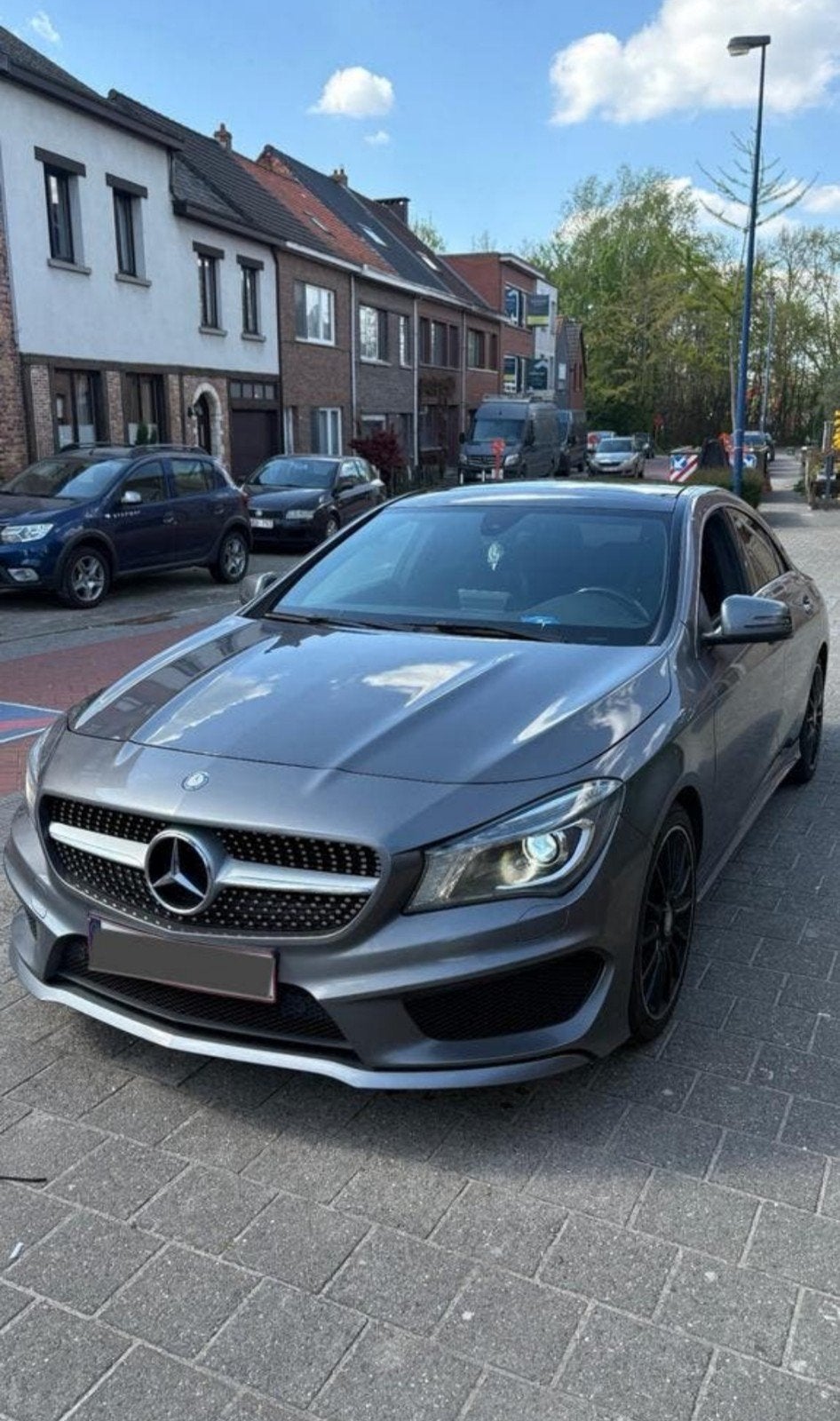 mercedes classe CLA 180 essance pack amg led panoramique, Autos, Mercedes-Benz, Achat, Climatisation automatique, Boîte manuelle