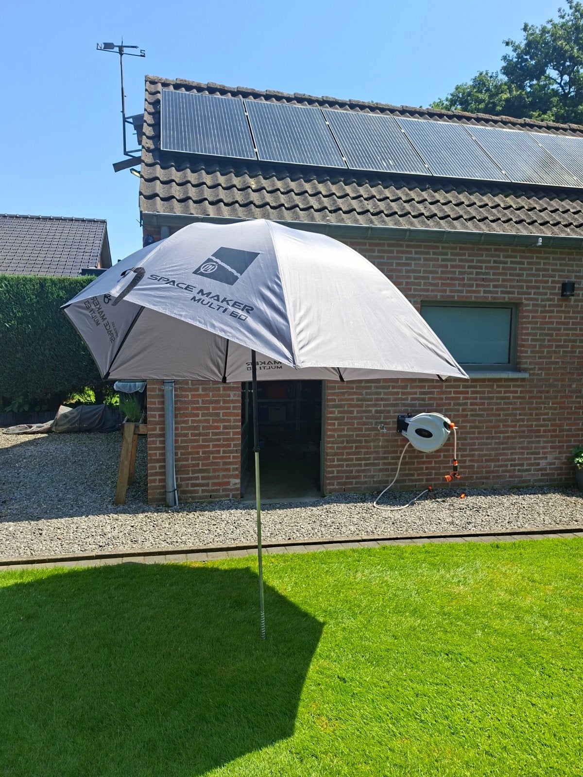 Visparaplu 2,5m, zeer goede staat.  Weinig gebruikt., Watersport en Boten, Ophalen