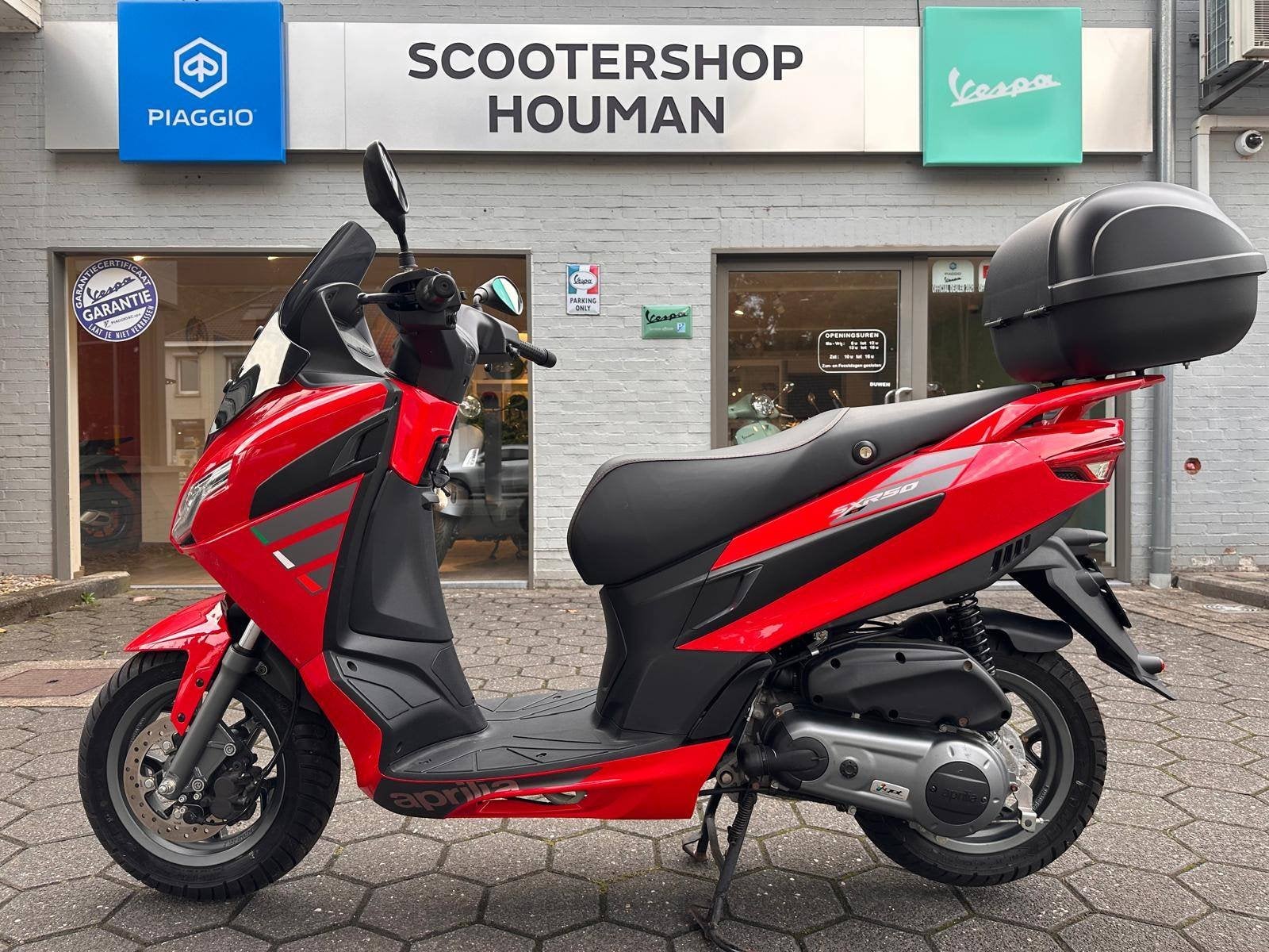 Aprilia SXR Sport 50cc 45Km/h 500Km (nr.42) (bj 2023), Fietsen en Brommers, Gebruikt, Overige modellen, Benzine, 50 cc