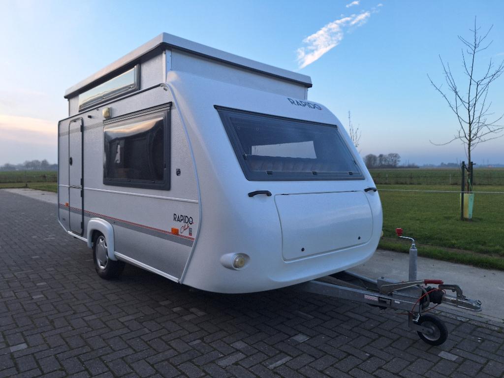 Rapido Club 32T caravan, Caravans en Kamperen, Caravans, 500 - 750 kg, Luifel, Overige, Tot 4 meter