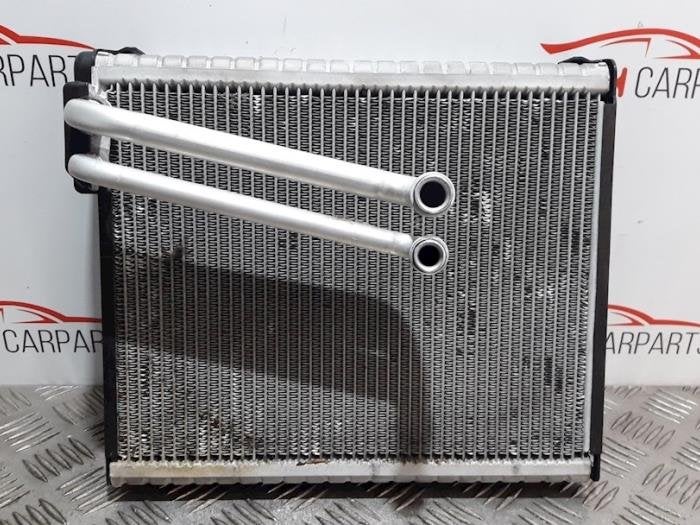 Radiateur clim d'un Mercedes A-Klasse, 3 mois de garantie, Utilisé, -, -