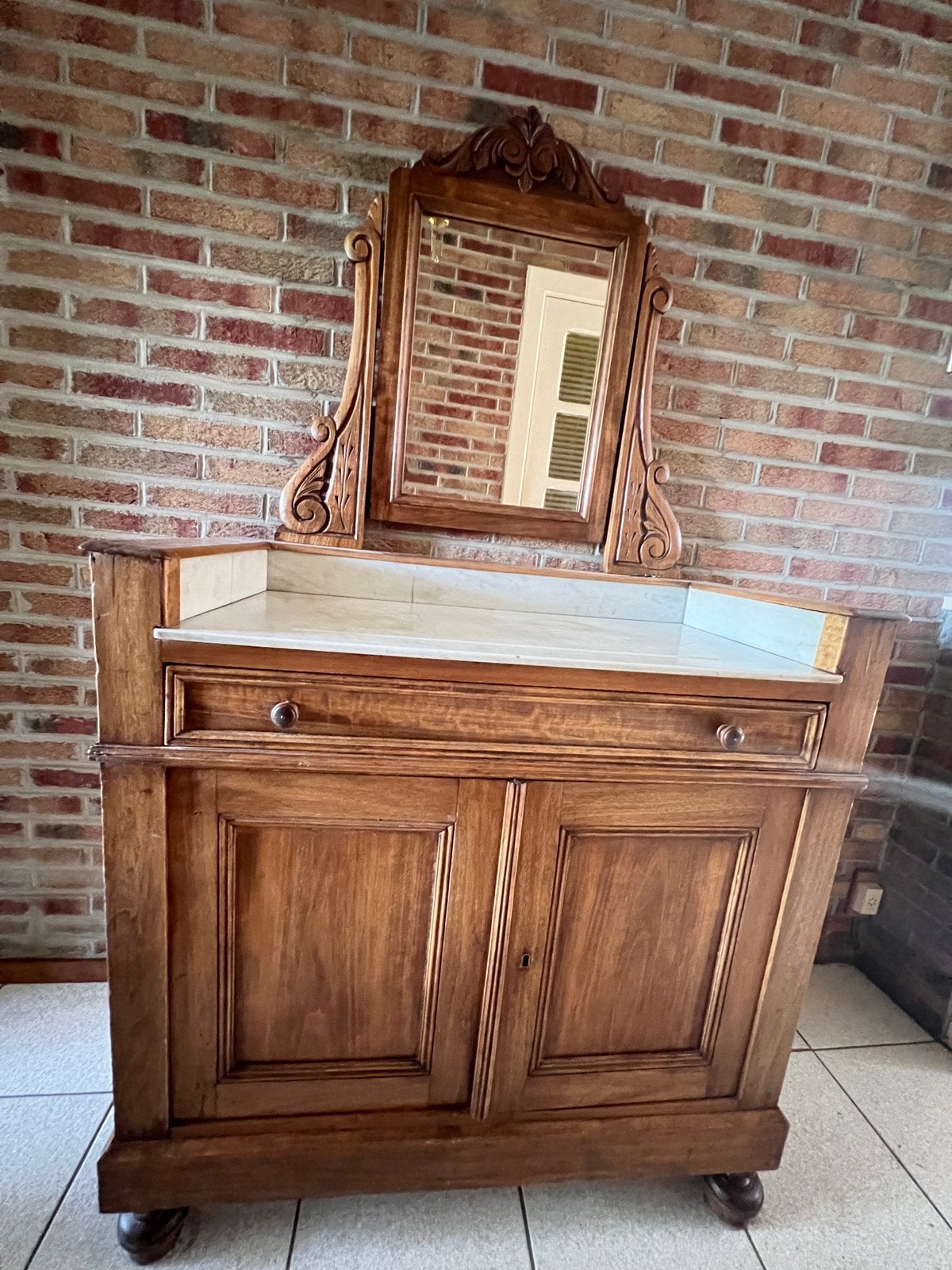 Commode ancienne bois avec marbre et miroir Style Henri II, Enlèvement