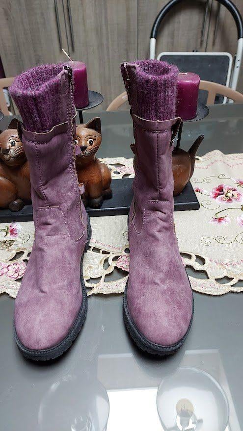 Mooie laarsjes met gebreid bovenstuk. Zo goed als nieuw, Vêtements | Femmes, Chaussures, Comme neuf, Enlèvement ou Envoi