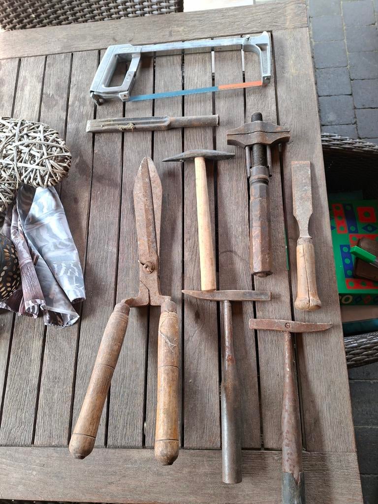 Lot d outillages 4