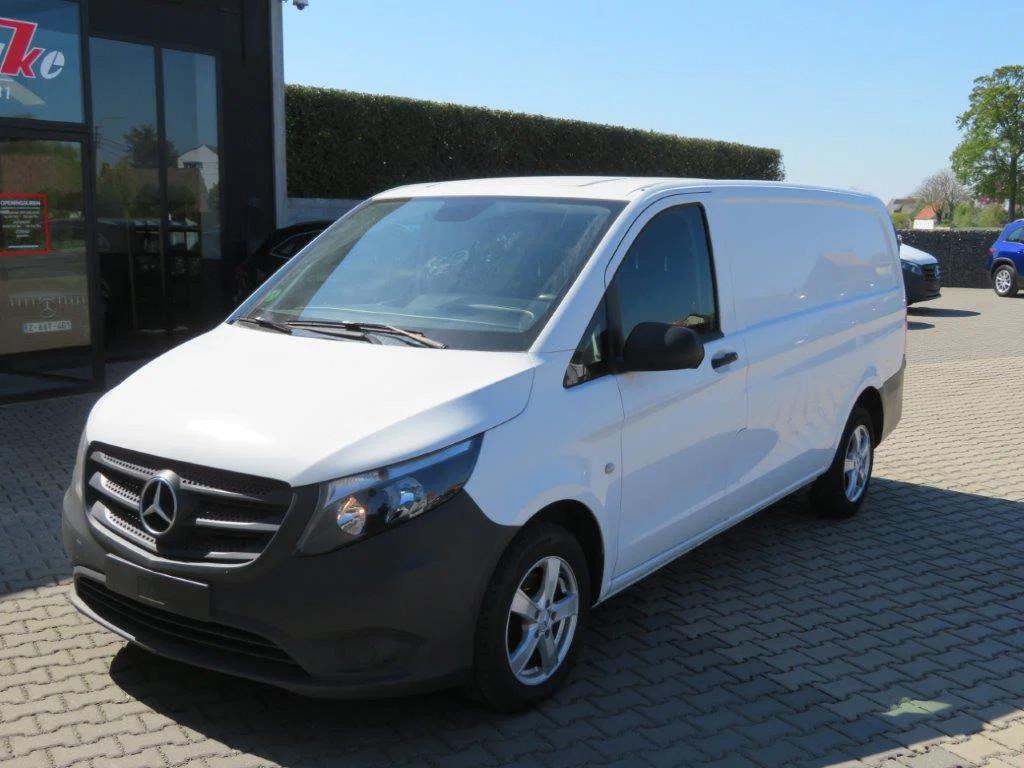 Mercedes-Benz Vito 114 cdi Lichte-Vracht 3 plaatsen, Auto's, Bestelwagens en Lichte vracht, Automaat, Stof, Gebruikt, 4 cilinders