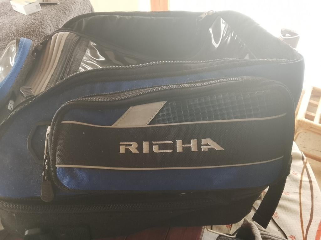 Sac ventouse moto de marque Richa, Enlèvement, Comme neuf