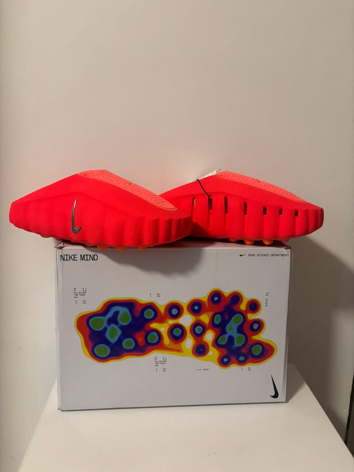 L'esprit de Nike, Enlèvement, Comme neuf