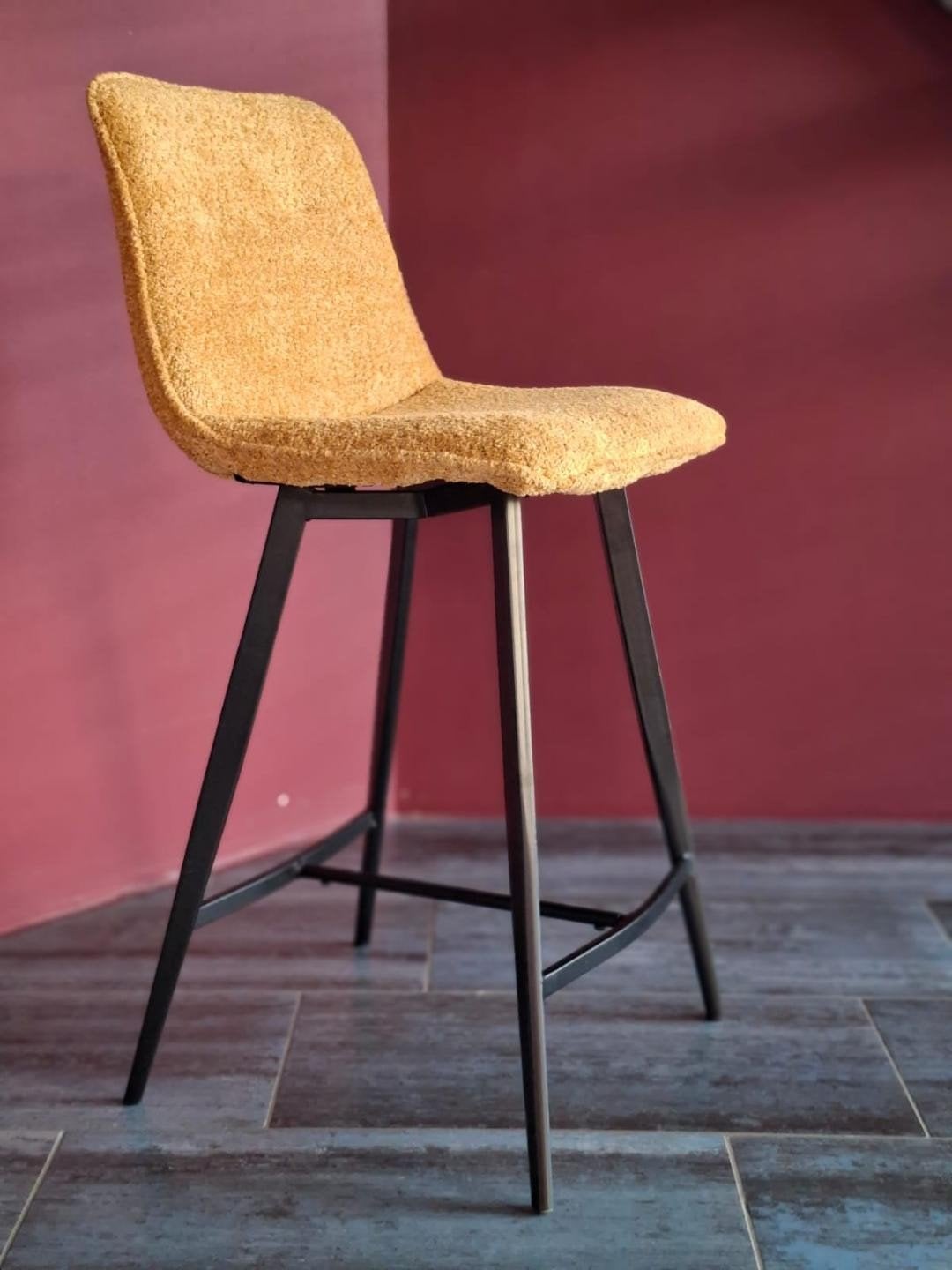 2 tabourets de bar jaunes, 2 tabourets, Enlèvement, Neuf, 60 à 90 cm