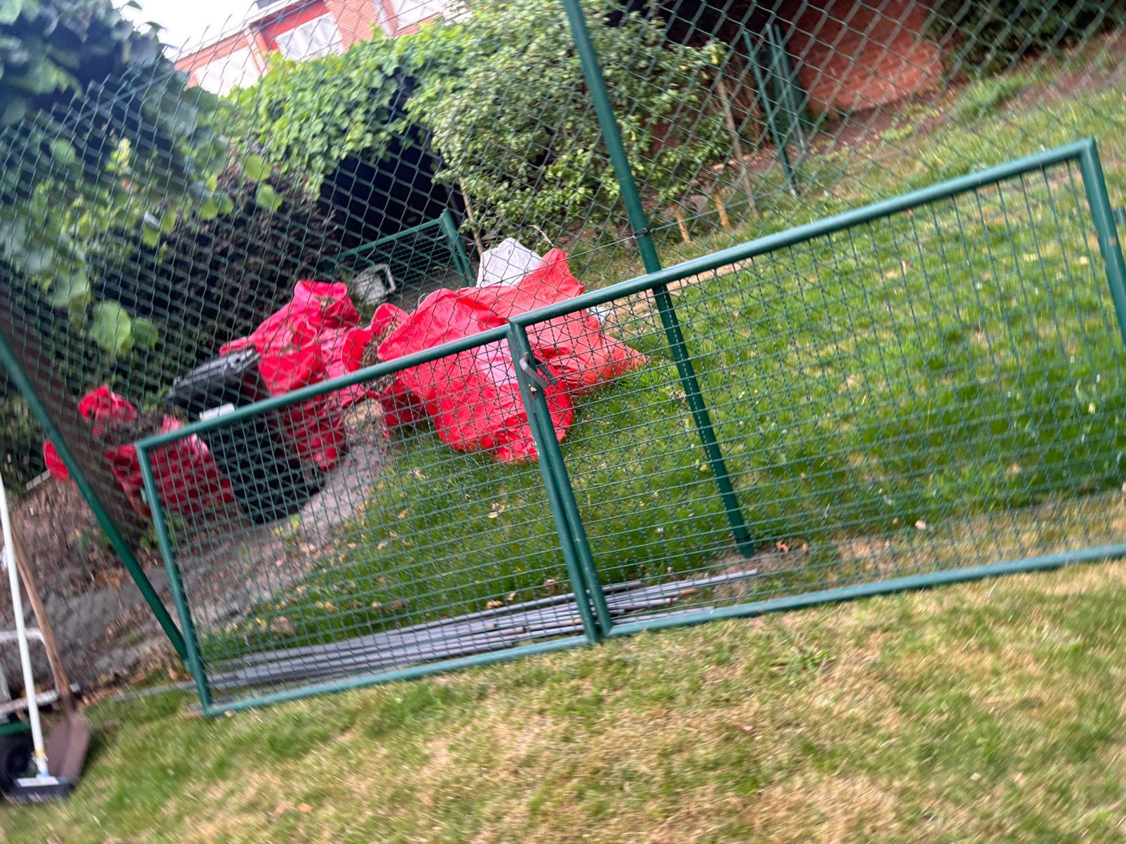 Tuinpoorten, Ophalen, Zo goed als nieuw