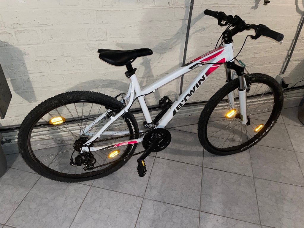 VTT DECATHLON ROCKRIDER FEMME S neuf, Neuf, Frein sur jante, Enlèvement, 15 à 20 vitesses