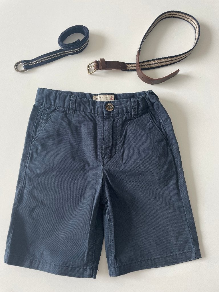Short bleu avec ceinture assortie taille 116, Enfants & Bébés, Vêtements enfant | Taille 116, Pantalon, Garçon, Enlèvement ou Envoi