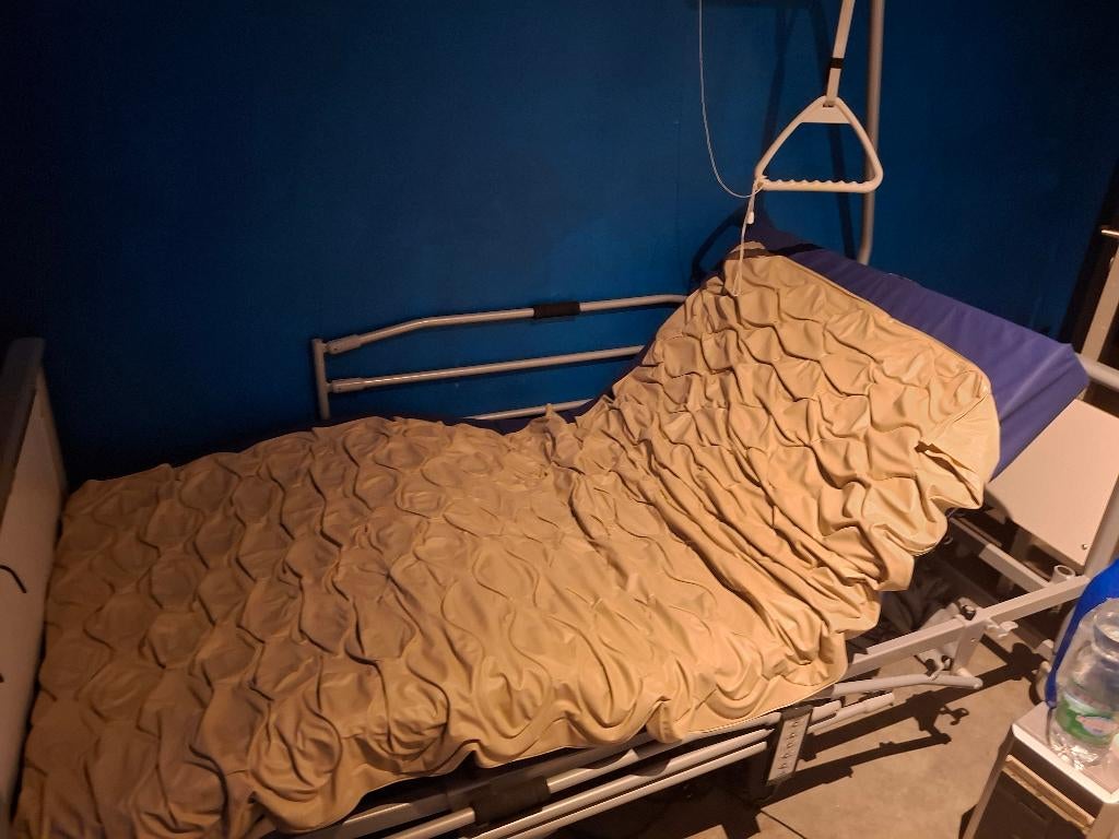 Lit médical, Divers, Enlèvement, Utilisé