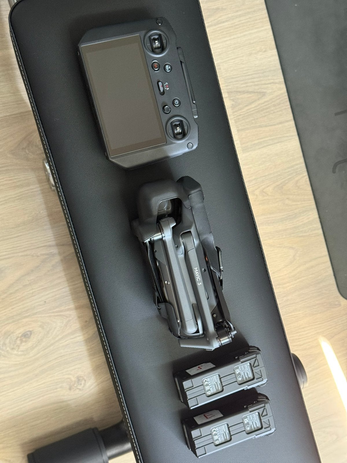 Te koop: DJI Mavic 3 Fly More Combo, Audio, Tv en Foto, Drones, Zo goed als nieuw, Cameradrone, Topkwaliteit, DJI, 250 tot 900 gram