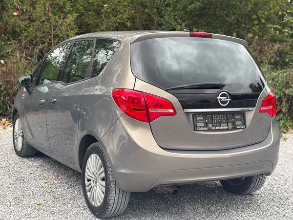 Opel Meriva / 2014 / Diesel / Euro 5B / Airco, Autos, Entreprise, Boîte manuelle, Diesel, Meriva