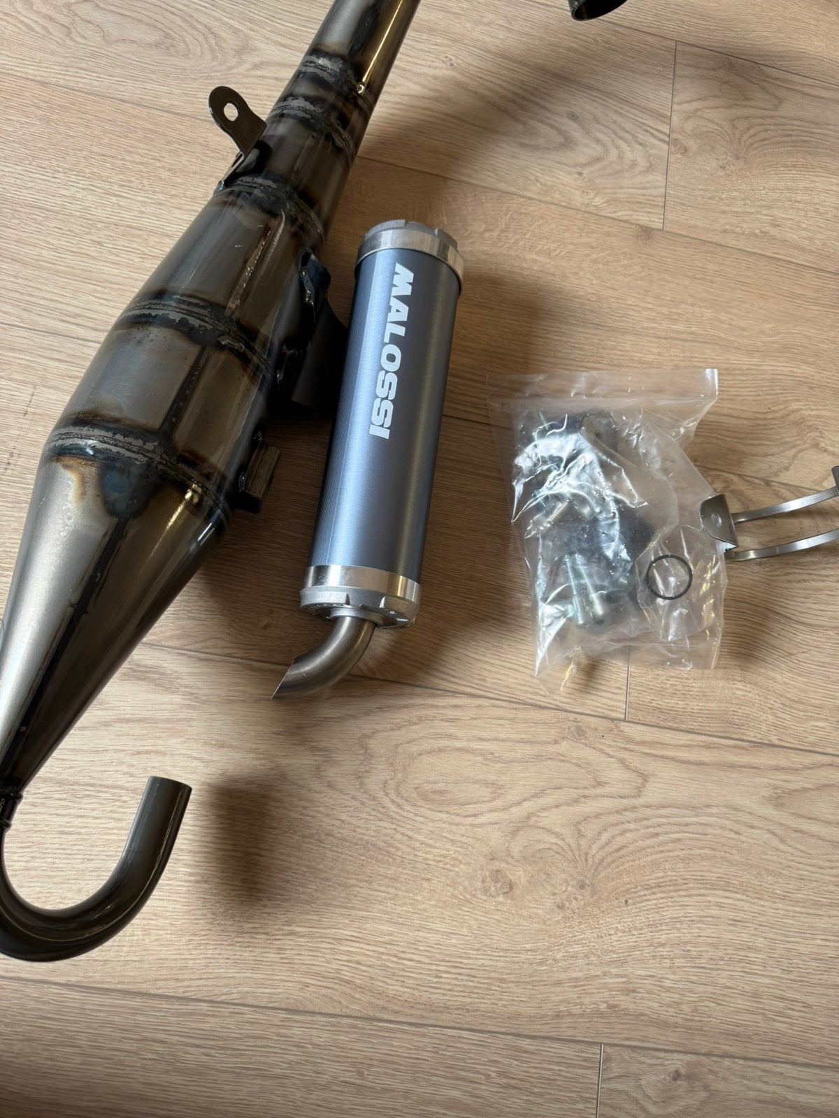 Pot d'échappement Malossi MHR 125-180 - Nouveau, Vélos & Vélomoteurs, Enlèvement ou Envoi, Neuf, Pot d'échappement, Piaggio