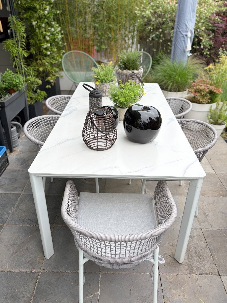 Ensemble de jardin - table + 6 chaises, Jardin & Terrasse, Ensembles de jardin, Comme neuf, Sets de jardin, Autres matériaux, 6 places