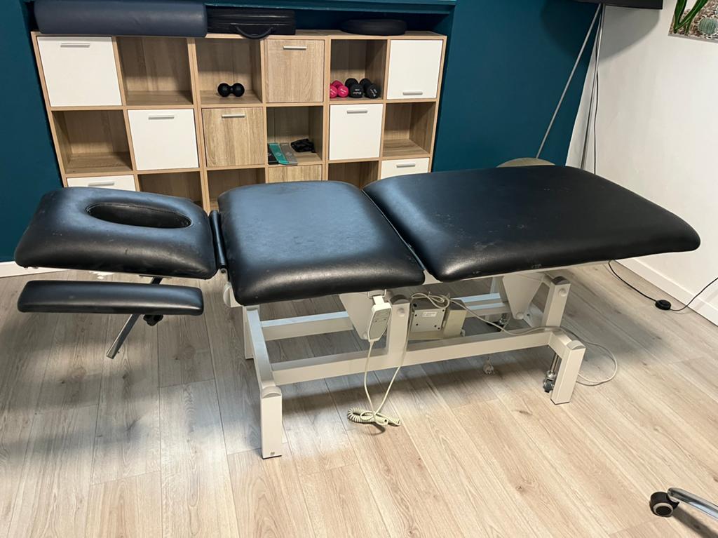 Table de massage électrique, Enlèvement, Comme neuf, Table de massage