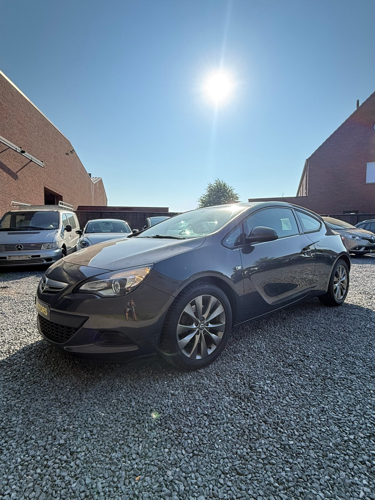 Opel Astra GTC 1.4 Benzine – 2014 –, Auto's, Voorwielaandrijving, Euro 5, Stof, 4 cilinders