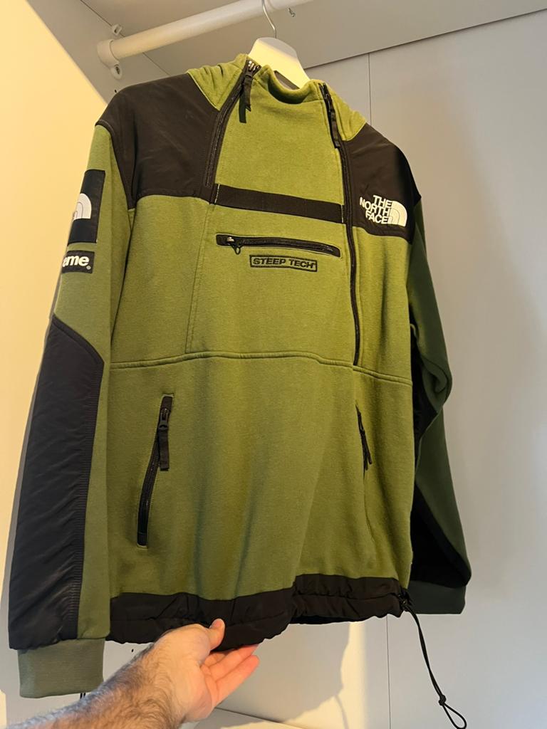 Supreme x TNF steep tech Olive Medium, Ophalen, Zo goed als nieuw
