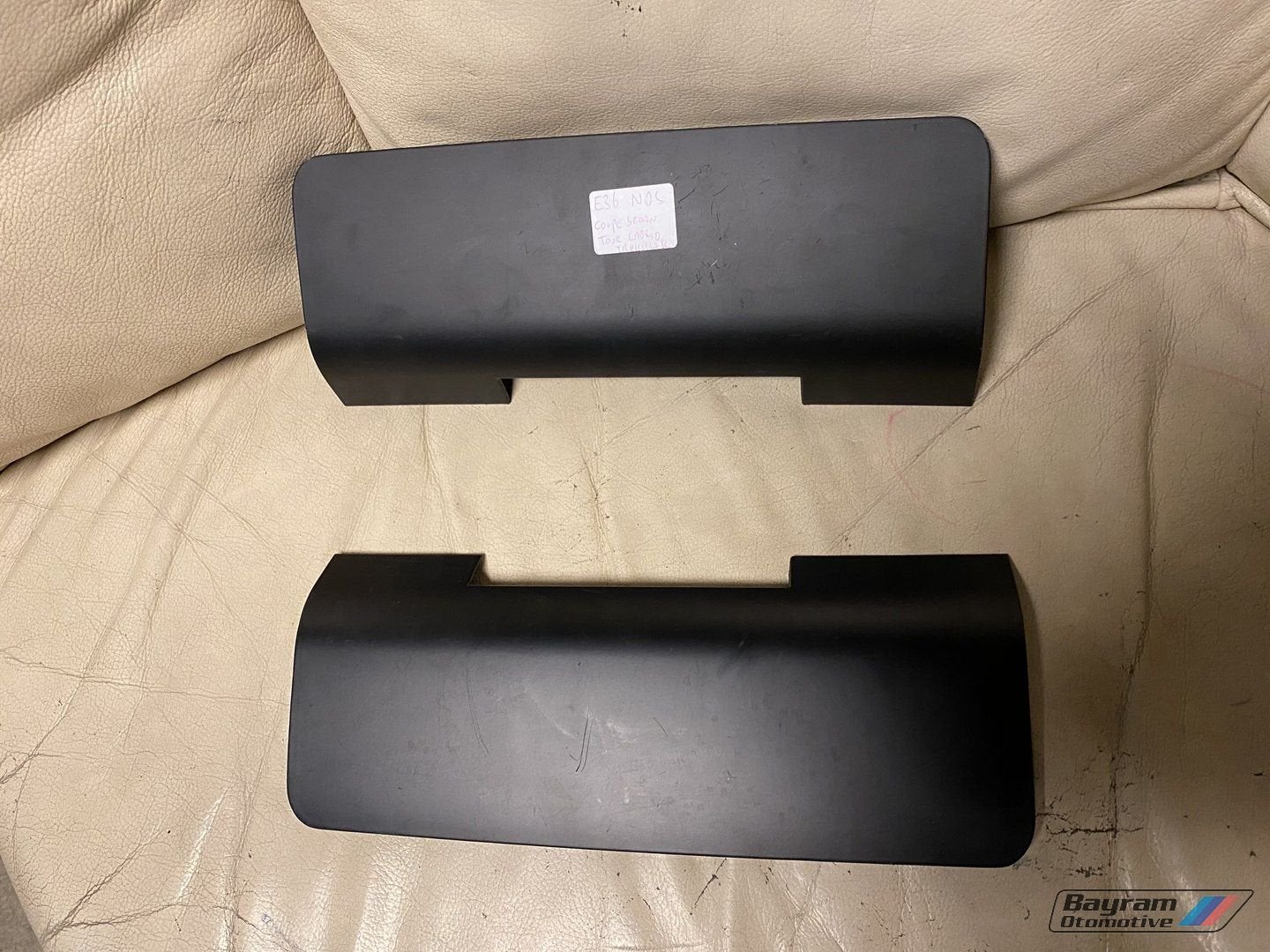 Bmw E36 trekhaak afdekkapje achterbumper 1977383 3-serie, Arrière, -, Utilisé, -