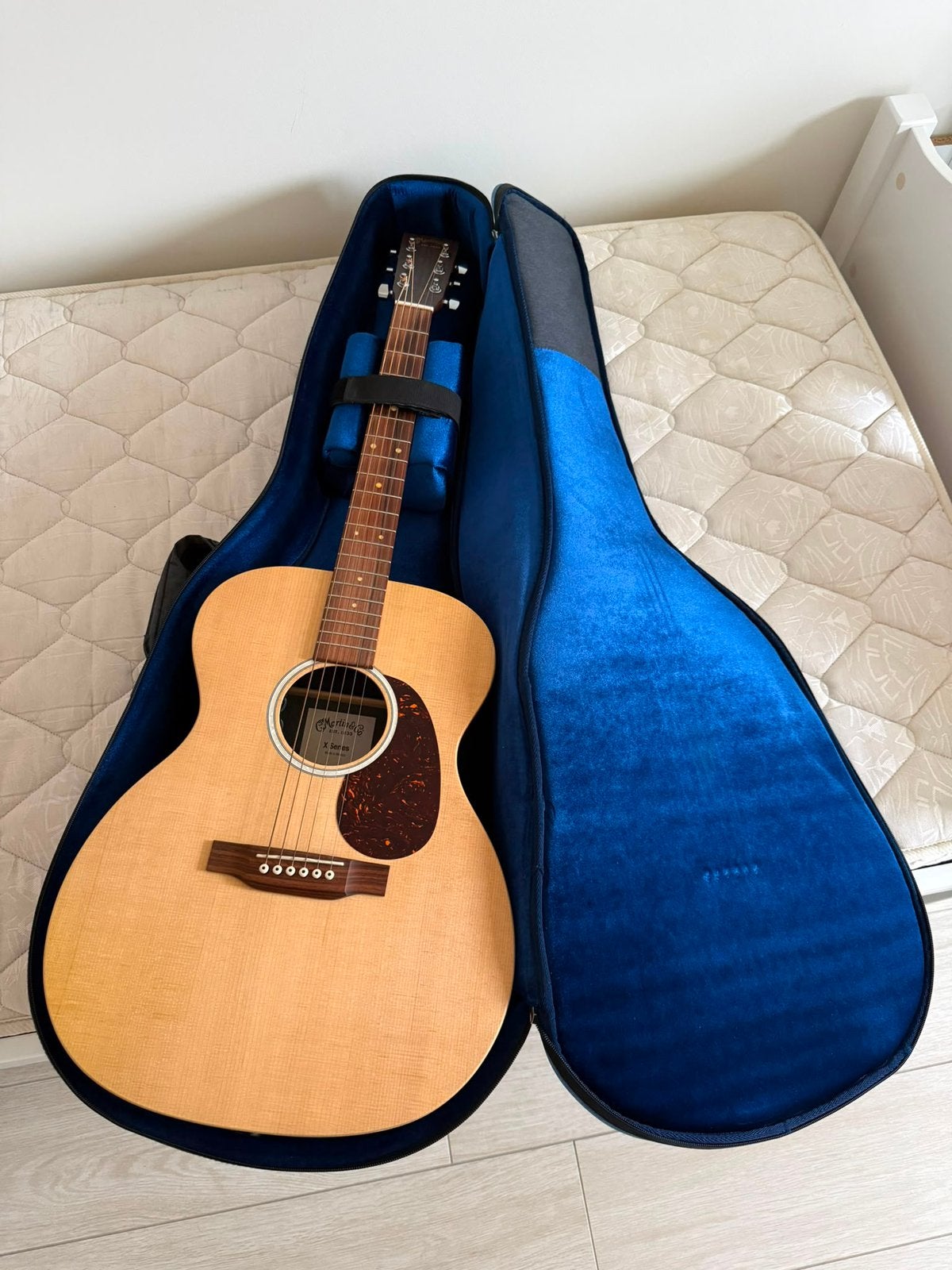 Martin 000-X2E elektro-akoestische gitaar inclusief tas, Muziek en Instrumenten, Snaarinstrumenten | Gitaren | Akoestisch, Ophalen