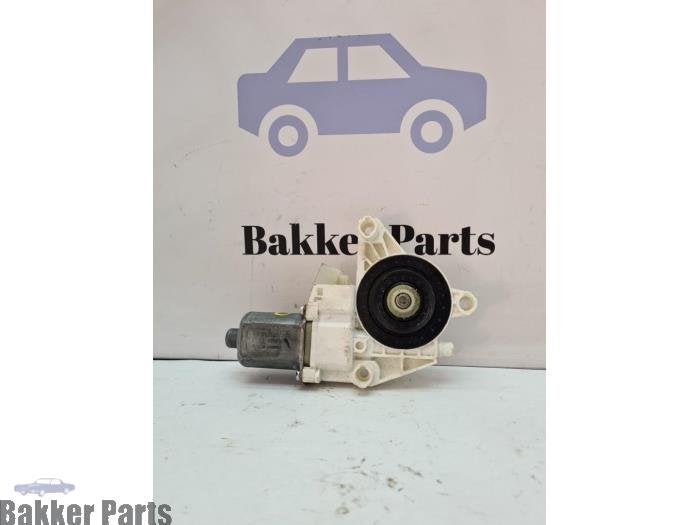 Moteur de vitre portière d'un Mercedes CLA, Autos : Pièces & Accessoires, -, 3 mois de garantie, Utilisé, -
