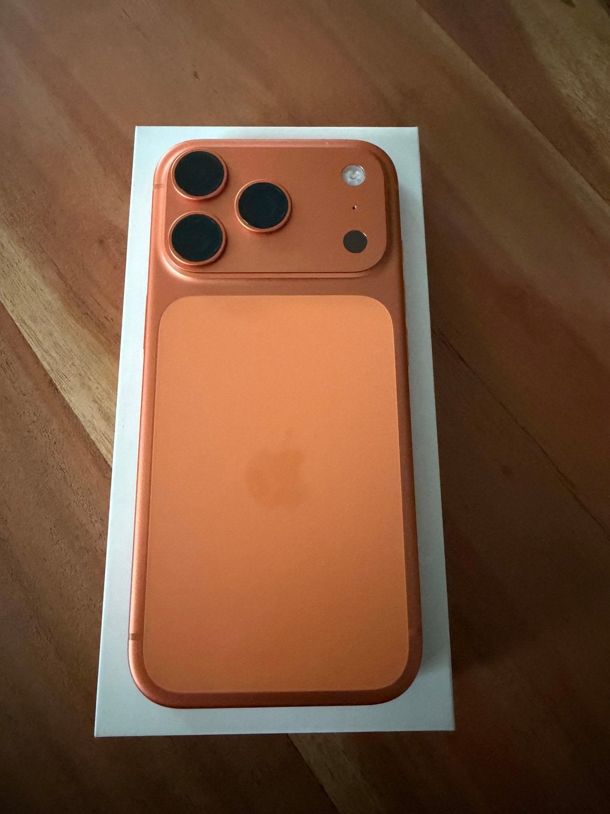 iPhone 17 Pro 256GB – COSMIC ORANGE, Telecommunicatie, 94 %, Zonder simlock, Zonder abonnement, Ophalen