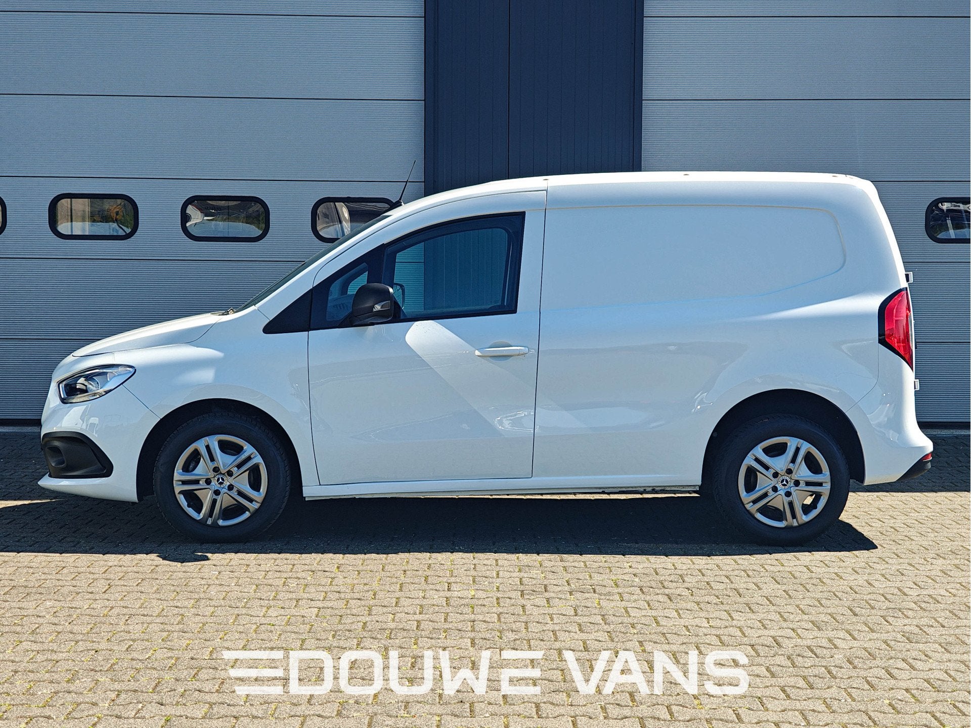 Mercedes-Benz Citan L1 110 Pro Automaat Camera MBUX Airco Cr, Automaat, Gebruikt, 4 cilinders, 95 pk