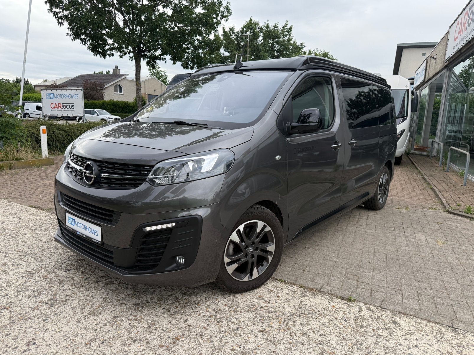 DETHLEFFS CROSSCAMP - 24.0000KM - Pop-up dak * AUTOMAAT!, Caravans en Kamperen, Automaat, Buscamper of Camperbus, Bedrijf, Diesel