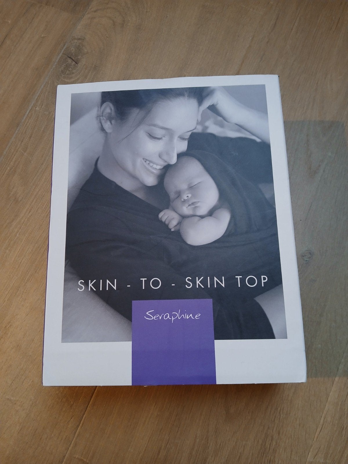 Seraphine skin to skin top, Enlèvement