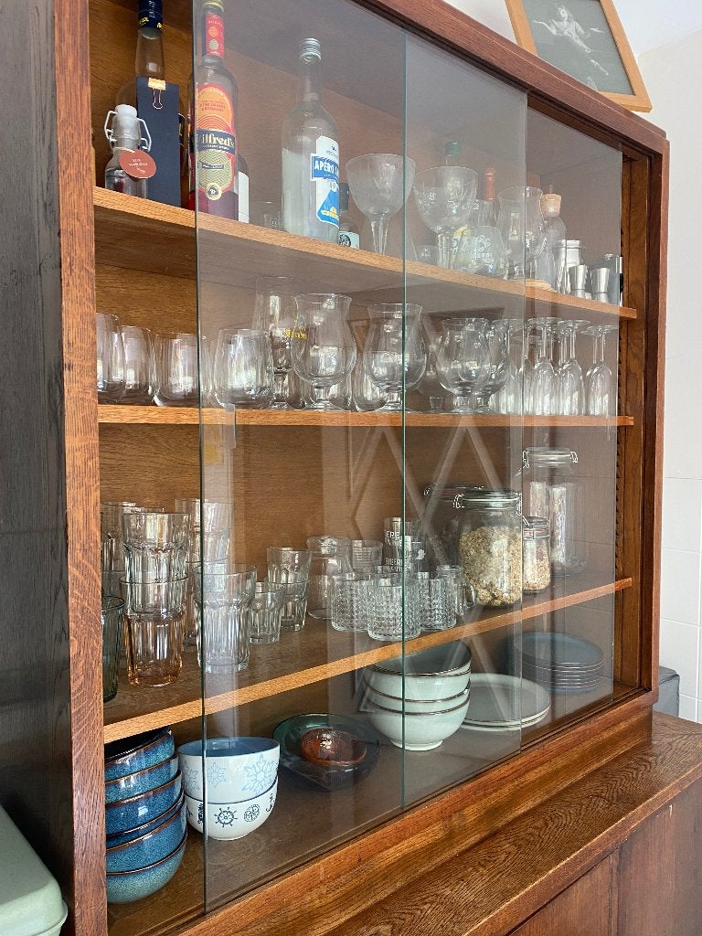 Houten vitrine kast, Huis en Inrichting, Ophalen, 100 tot 150 cm, 200 cm of meer, 25 tot 50 cm
