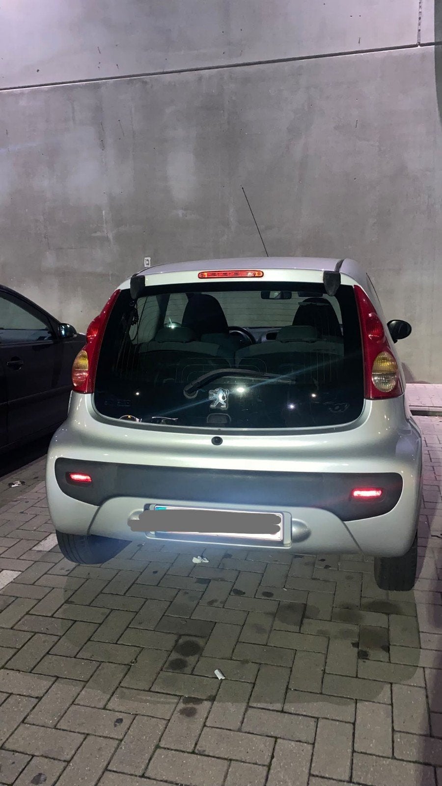 Peugeot 107 bouwjaar 2007, Autos, Argent ou Gris, Achat, Euro 6, ABS