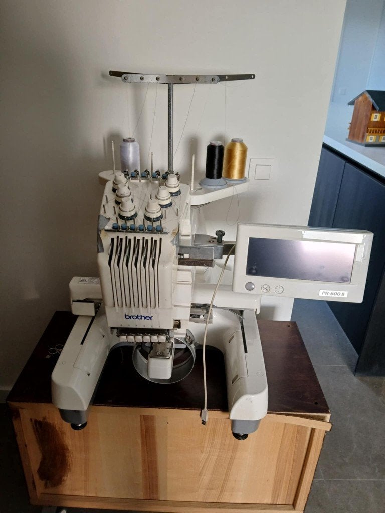 Borduurmachine, Enlèvement, Utilisé, Broderies à la machine, Machine à broder