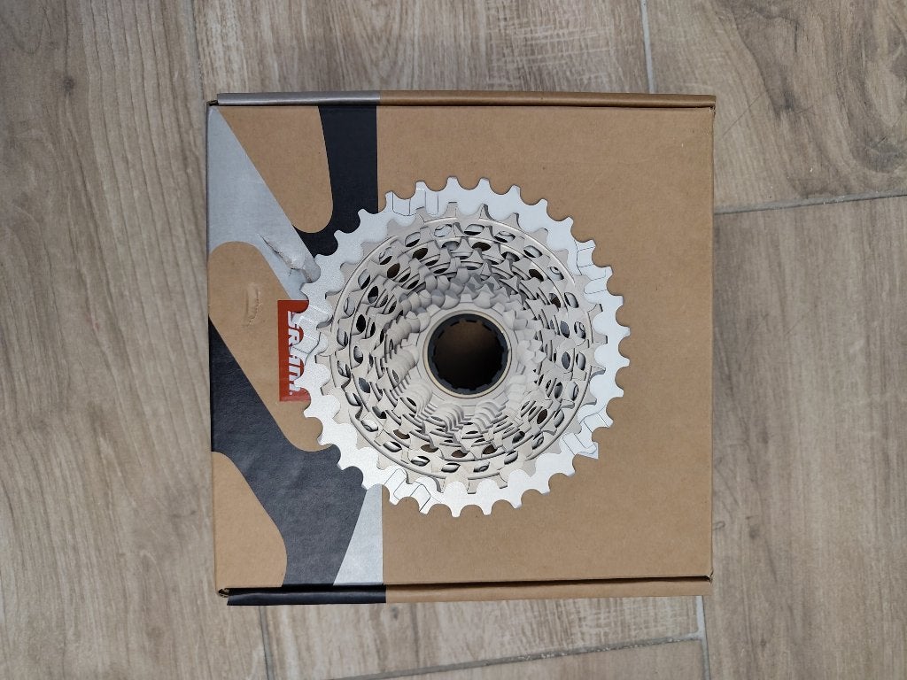 Nieuwe SRAM rode e1 10-33 cassette, Fietsen en Brommers, Ophalen of Verzenden