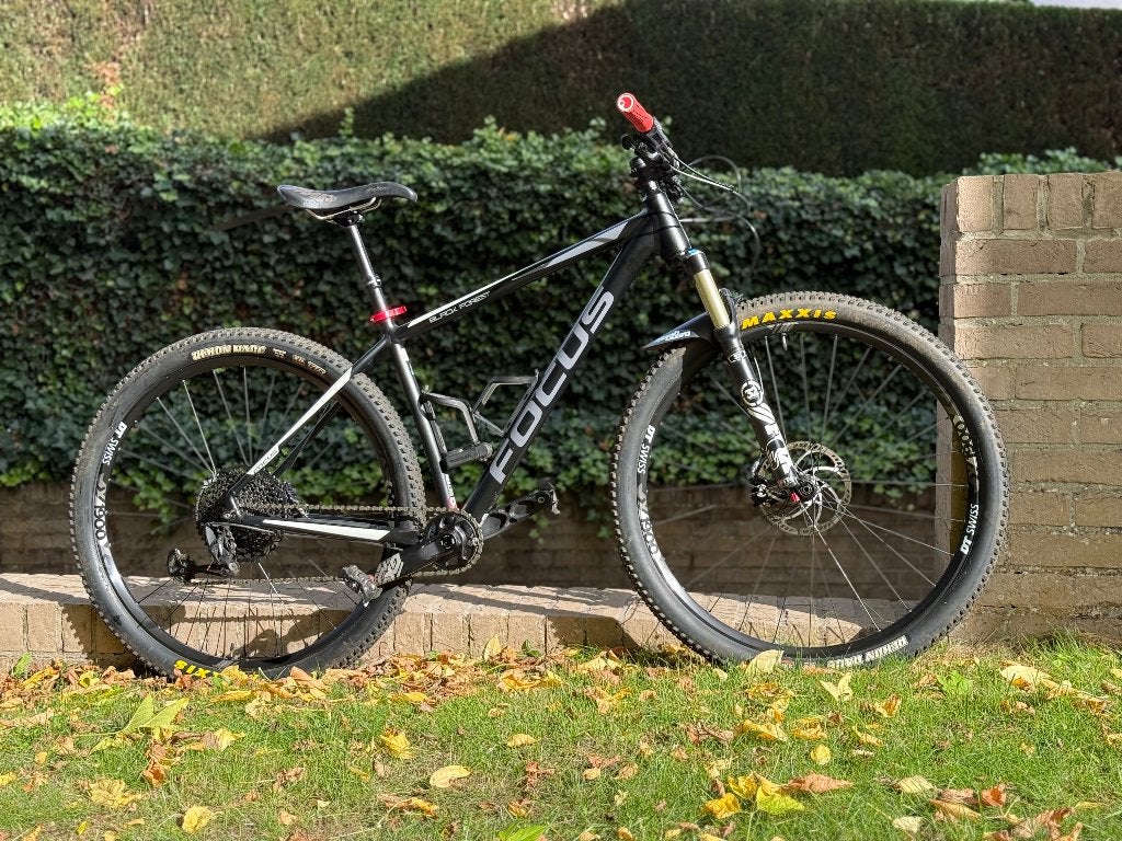 Focus Black Forest Size M - Custom Build, Vélos & Vélomoteurs, Autres marques, 45 à 49 cm, Enlèvement, Utilisé