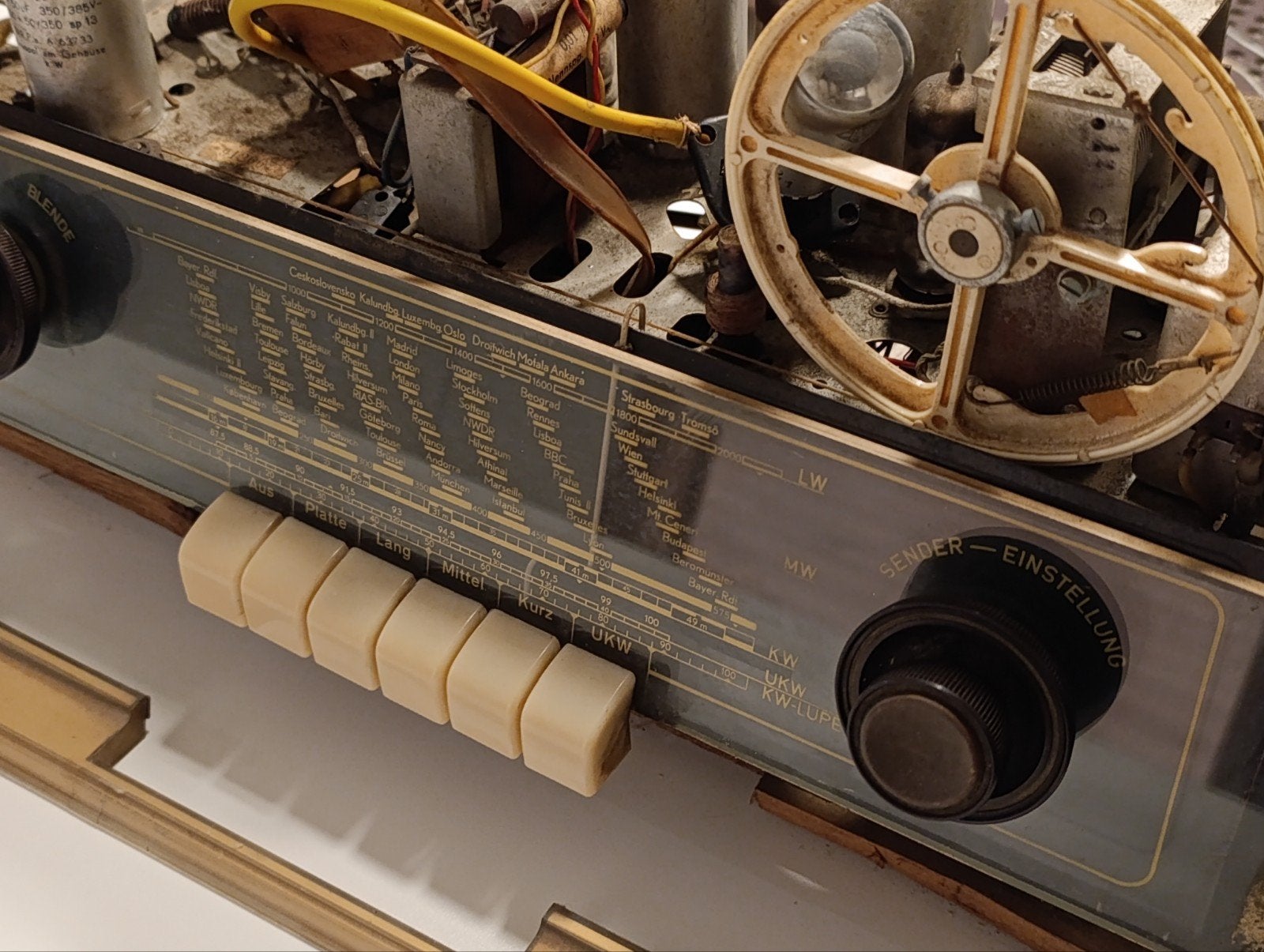 Châssis radio Kuba Capri 53, Enlèvement