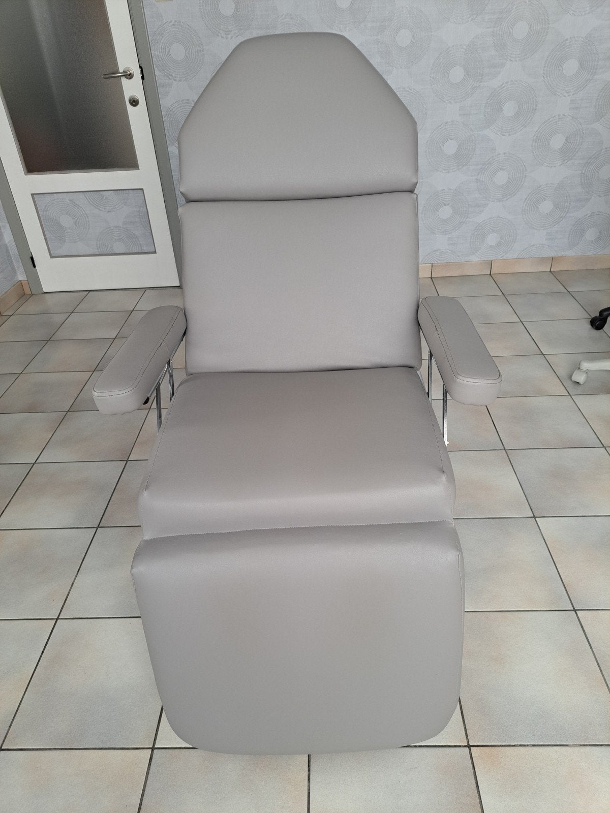 Behandelzetel voor pedicure , gezichtsverzorging , ...., Werkplek, Ophalen, Gebruikt, Inrichting