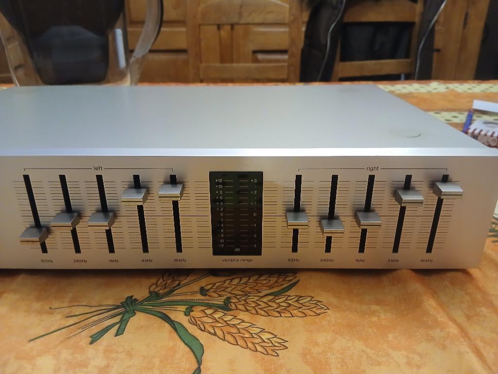 Equalizer technics sh 8015, Enlèvement, Utilisé